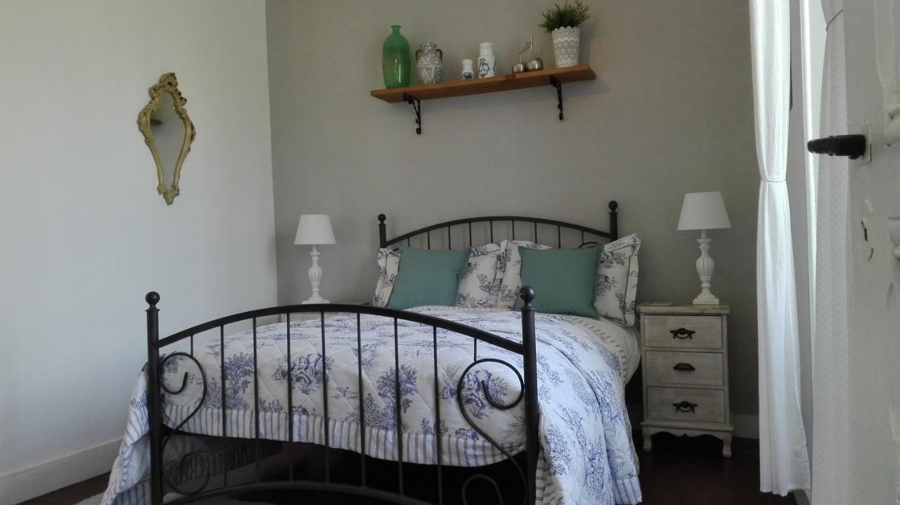 Bed and Breakfast Le Fagnard à Chalais  Extérieur photo